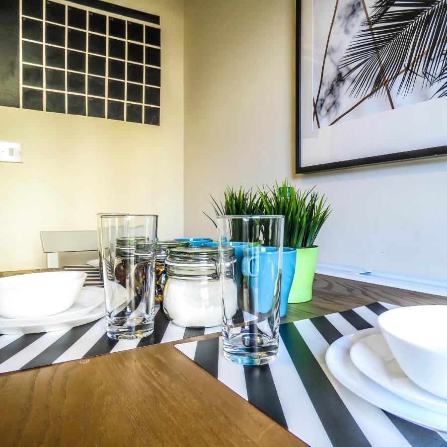 Tudors Esuites 4 Bedroom House Driveway & Garden Birmingham Zewnętrze zdjęcie